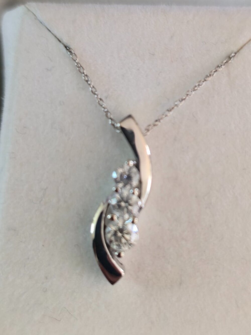 IGI Certified 1/2 CTTW Natural Diamond Pendant 14KT White Gold